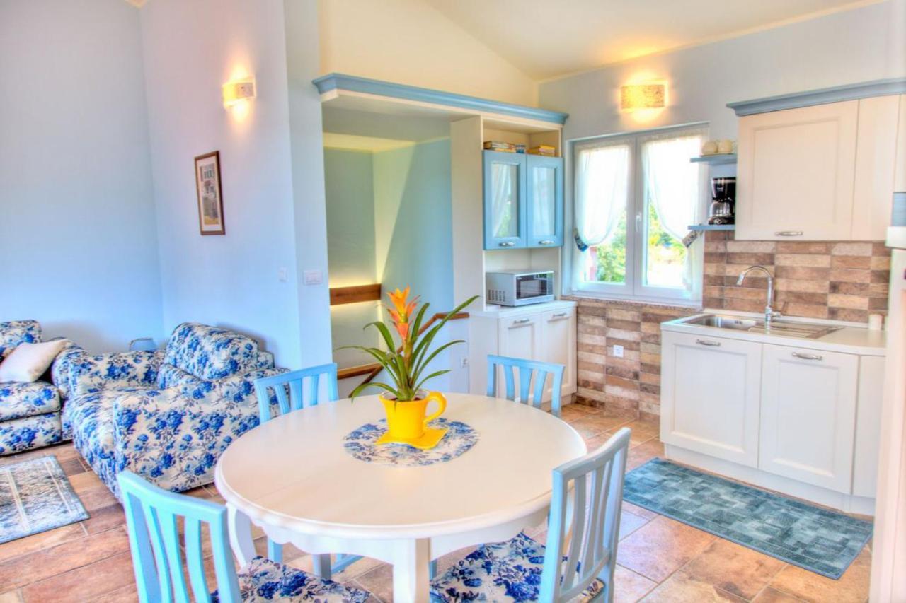Apartments Petra Near Beach Veruda Exterior photo